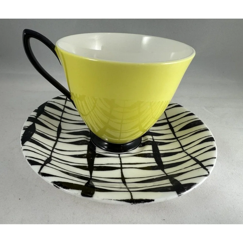 Mid Century Modern Teacup Royal Albert South Pacific Saucer Black Yellow Atomic